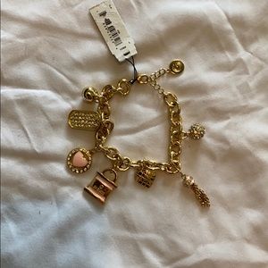 NWT Guess charm bracelet